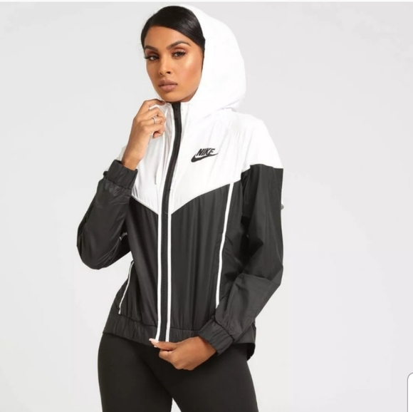 Nike Jackets & Blazers - Nike Windrunner Full Zip Jacket Windbreaker